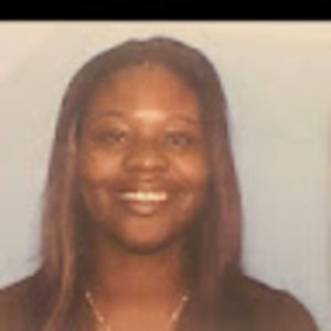 Meet your Posher, Lorenetta